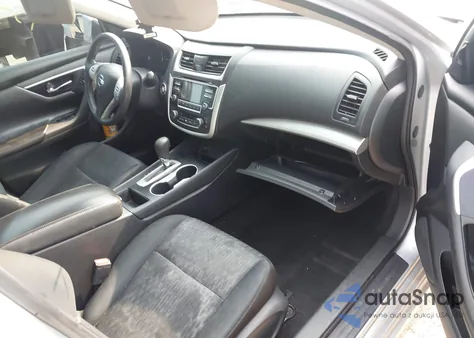 2017 Nissan Altima 2.5 Sv z USA, uszkodzony, nr VIN 1N4AL3AP2HC291447